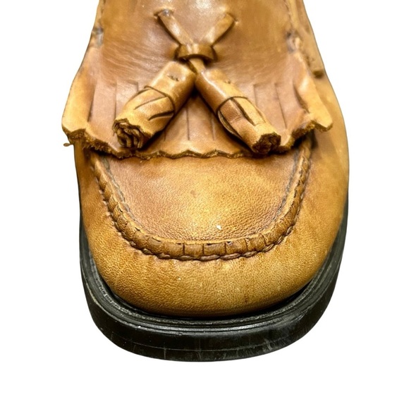 G.H. Bass & Co. Weejuns “Marietta II” Leather Tassel Loafers - Size 6M - Picture 4 of 10